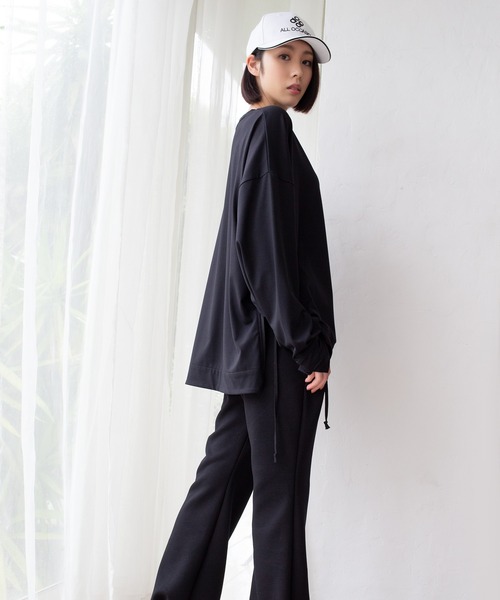 ALL OCCASION（オールオケーション）の「Side waterproof zip long sleeves tee（Tシャツ/カットソー・レディース・ボルドー/ベージュ/ブラック/オフホワイト・L-XL/S-M）」の13枚目の写真