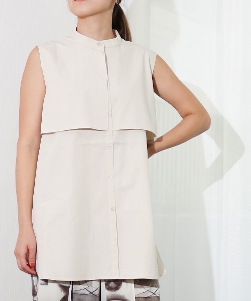 Per sist ence（パーシエンス）の「Per sist ence/パーシエンス　ケープ付き ノースリーブシャツ（シャツ/ブラウス・レディース・ベージュ/オフホワイト/ブラック・FREE）」の13枚目の写真