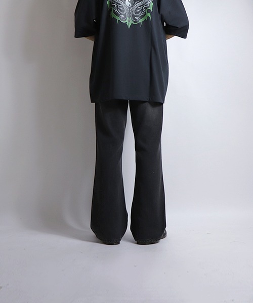 Confirm(コンファーム)の「新色追加 ヴィンテージライク レトロ ブーツカット ツイルストライプ / デニムフレアパンツ 【Confirm / コンファーム】(デニムパンツ・メンズ・ネイビー/グレー/サックスブルー/ブラック/ブラック系その他/ブラウン/パープル/ブラック系その他2・M/L)」の17枚目の写真