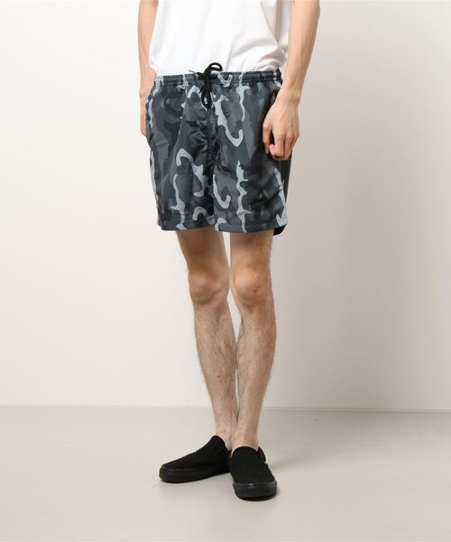 CERCA（チェルカ）の「Bling Leads/水陸両用柄込みショーツ（その他パンツ・メンズ・ブラック/ネイビー/ブラック系その他/グレー系その他/ベージュ系その他/イエロー系その他/ピンク系その他/カーキ系/ブラック系その他2/ネイビー系・MEDIUM/LARGE）」の20枚目の写真