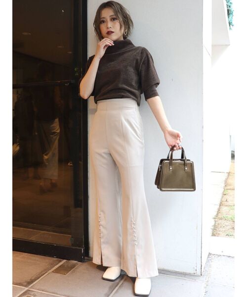 MURUA（ムルーア）の「パイルタッチハーフニット（ニット/セーター・レディース・パープル/ブラウン/アイボリー・FREE）」の6枚目の写真