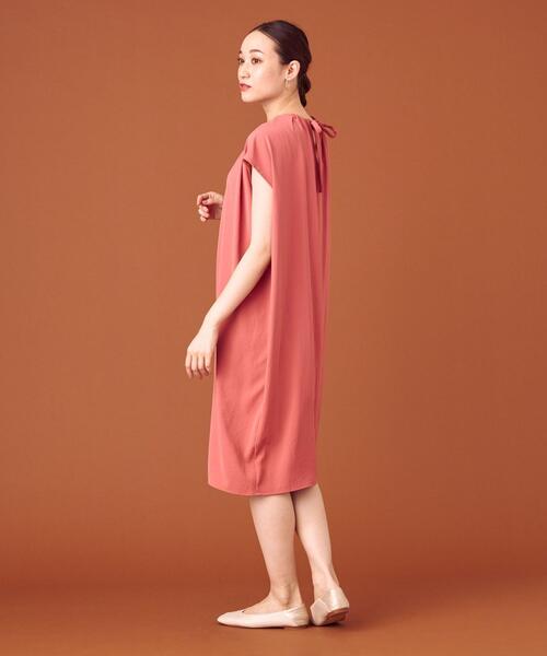 closet story（クローゼットストーリー）の「＜closet story（クローゼットストーリー）＞ネックギャザー フレンチスリーブ ワンピース -ウォッシャブル-（ワンピース・レディース・ブラック/ピンク・FREE）」の7枚目の写真