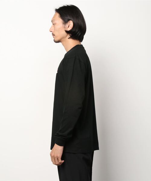 DOUBLE STEAL（ダブルスティール）の「Classic Red Car 長袖Tシャツ（Tシャツ/カットソー・メンズ・ホワイト/ブラック/キャメル・MEDIUM/LARGE/X-LARGE/XX-LARGE）」の13枚目の写真