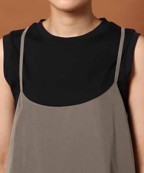 DRESSTERIOR(ドレステリア)の「◆バックリボンフレアキャミワンピース(ワンピース・レディース・ブラック/サンドベージュ・38/36)」の12枚目の写真