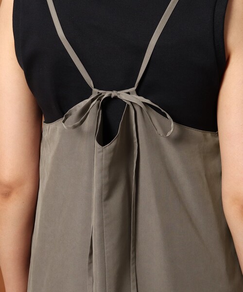 DRESSTERIOR(ドレステリア)の「◆バックリボンフレアキャミワンピース(ワンピース・レディース・ブラック/サンドベージュ・38/36)」の13枚目の写真