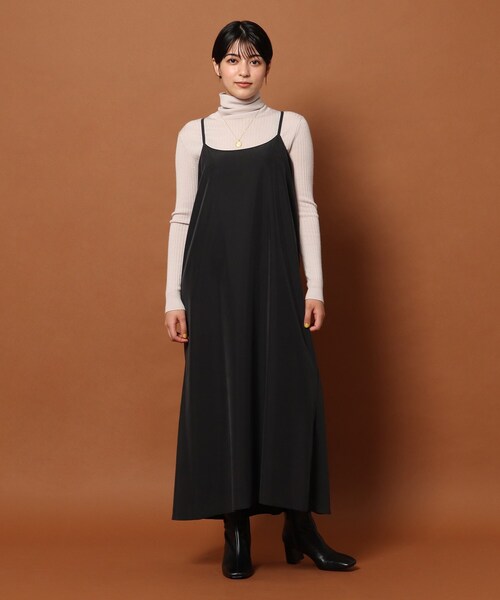 DRESSTERIOR(ドレステリア)の「◆バックリボンフレアキャミワンピース(ワンピース・レディース・ブラック/サンドベージュ・38/36)」の16枚目の写真