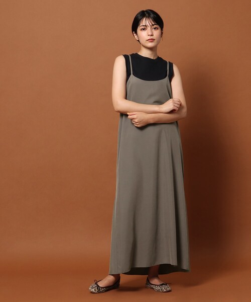 DRESSTERIOR(ドレステリア)の「◆バックリボンフレアキャミワンピース(ワンピース・レディース・ブラック/サンドベージュ・38/36)」の20枚目の写真