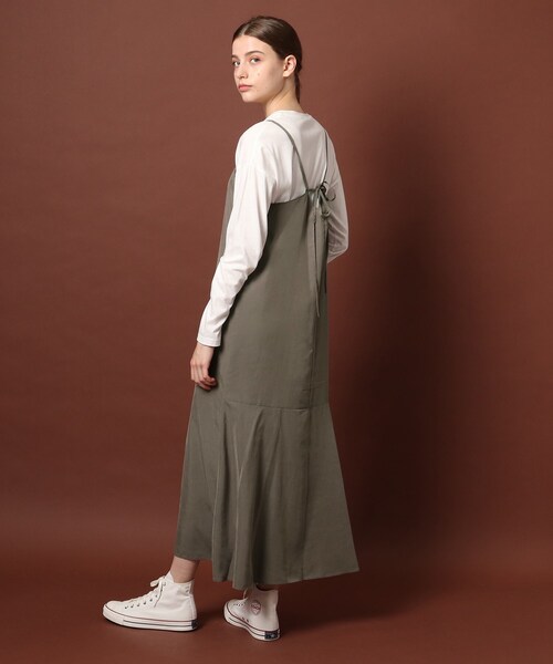 DRESSTERIOR(ドレステリア)の「◆バックリボンフレアキャミワンピース(ワンピース・レディース・ブラック/サンドベージュ・38/36)」の22枚目の写真