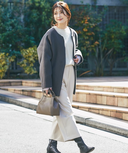 RIVE DROITE（リヴドロワ）の「ふわふわの素材感が女性らしい　YAK100クルーネックニット（ニット/セーター・レディース・アイボリー/モカ/グリーン系その他・FREE）」の11枚目の写真