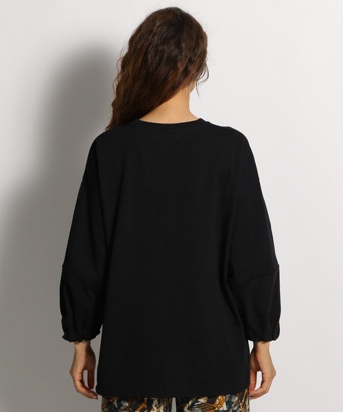 niko and...(ニコアンド)の「ボリュームランタン袖プルオーバー(Tシャツ/カットソー・レディース・グリーン/キャメル/パープル/ホワイト/ブラック/オフホワイト・LARGE/MEDIUM)」の15枚目の写真