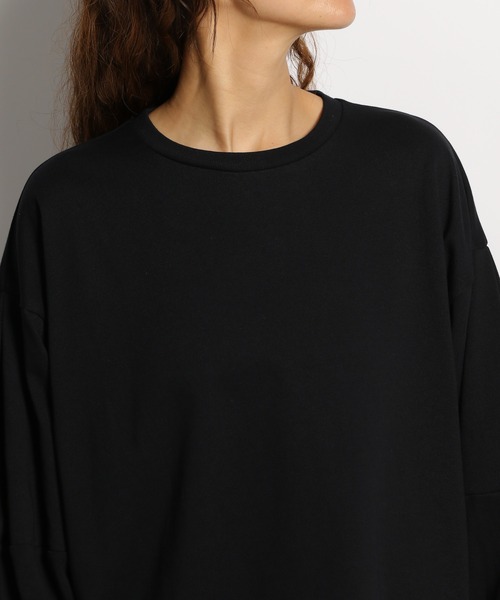 niko and...(ニコアンド)の「ボリュームランタン袖プルオーバー(Tシャツ/カットソー・レディース・グリーン/キャメル/パープル/ホワイト/ブラック/オフホワイト・LARGE/MEDIUM)」の16枚目の写真