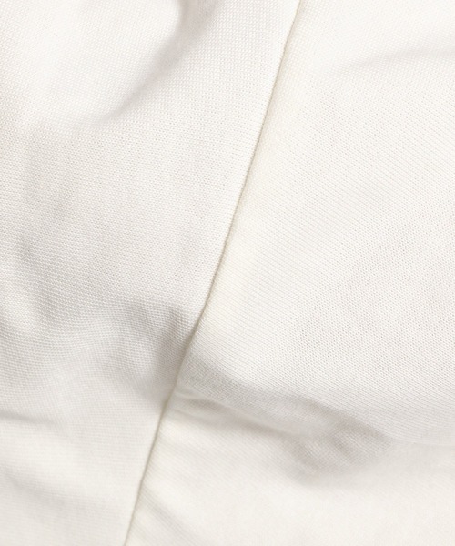 niko and...(ニコアンド)の「ボリュームランタン袖プルオーバー(Tシャツ/カットソー・レディース・グリーン/キャメル/パープル/ホワイト/ブラック/オフホワイト・LARGE/MEDIUM)」の21枚目の写真