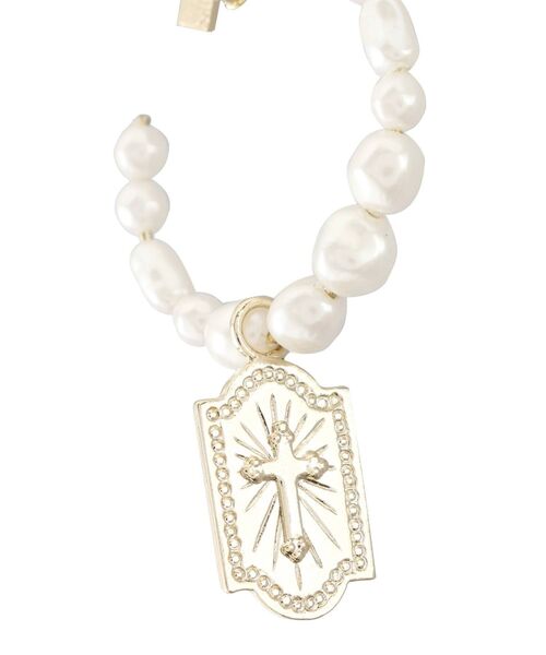 GYDA（ジェイダ）の「JEYSUS パールメダイフープピアス（ピアス（両耳用）・レディース・シルバー/ゴールド・FREE）」の14枚目の写真