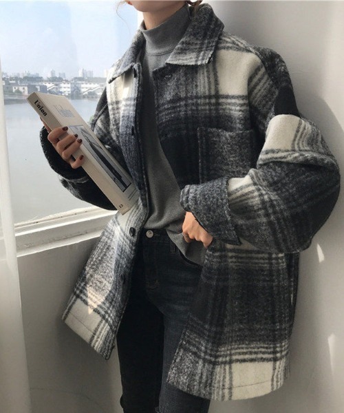 MANGROVE（マングローブ）の「起毛チェックドロップショルダーレイルロードジャケット（その他アウター・レディース・ブラック/ブラウン・FREE）」の2枚目の写真