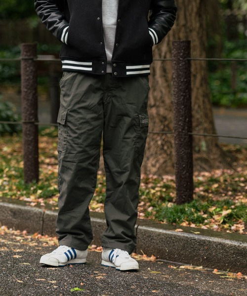 OUTDOOR PRODUCTS（アウトドアプロダクツ）の「【OUTDOOR PRODUCTS/アウトドアプロダクツ】毛玉になりにくい裏フリース使用の暖かいカーゴパンツ（カーゴパンツ・メンズ・ブラック/ベージュ/カーキ・MEDIUM/LARGE/X-LARGE）」の17枚目の写真