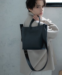 eL | 【eL】Middle Tote Bag/254881(ショルダーバッグ)