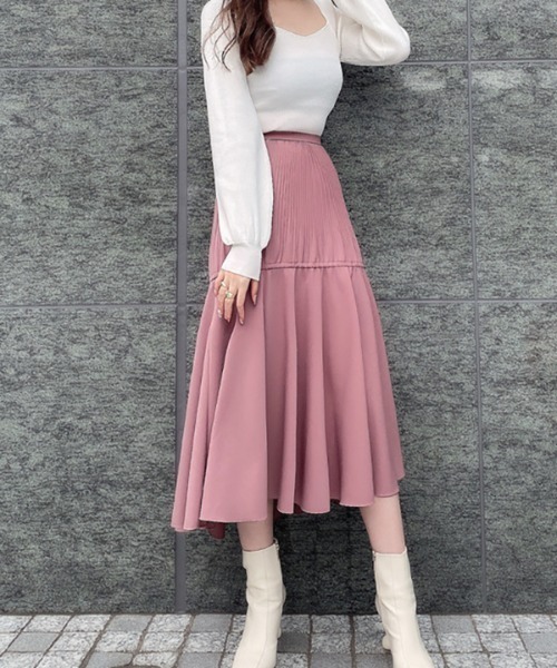 EIMY ISTOIRE(エイミーイストワール)の「プリーツアシメボリュームフレアースカート(スカート・レディース・ブラック/ベージュ/ピンク/テラコッタ/ラベンダー・SMALL/MEDIUM)」の4枚目の写真