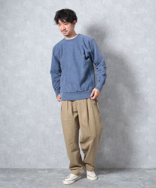 BARNS OUTFITTERS(バーンズアウトフィッターズ)の「【WEB限定】【BARNS OUTFITTERS】90’s CREW SWEAT SOLID(スウェット・メンズ・ベージュ/レッド/インディゴブルー・MEDIUM/LARGE)」の13枚目の写真