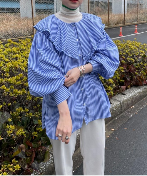 CIAOPANIC(チャオパニック)の「ストライプ2WAYフリルブラウス(シャツ/ブラウス・レディース・ブラック/ブルー・フリ-)」の2枚目の写真