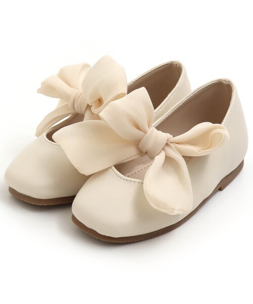 apres les cours（アプレレクール）の「シフォンリボンパンプス_アプレレクールマシェリ（パンプス・キッズ・ベージュ/アイボリー・15 /20/18/17/19/14/16）」の2枚目の写真