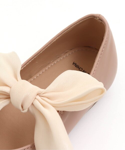 apres les cours（アプレレクール）の「シフォンリボンパンプス_アプレレクールマシェリ（パンプス・キッズ・ベージュ/アイボリー・15 /20/18/17/19/14/16）」の14枚目の写真