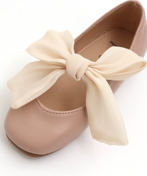 apres les cours（アプレレクール）の「シフォンリボンパンプス_アプレレクールマシェリ（パンプス・キッズ・ベージュ/アイボリー・15 /20/18/17/19/14/16）」の9枚目の写真