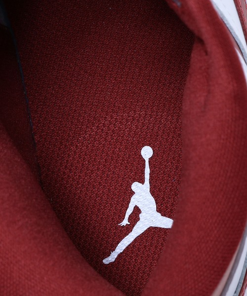 TOGA PULLA（トーガ　プルラ）の「NIKE WMNS AIR JORDAN 1 MID BQ6472-161（スニーカー・レディース・ホワイト・24.5㎝/23㎝/23.5㎝/25㎝/24㎝）」の8枚目の写真