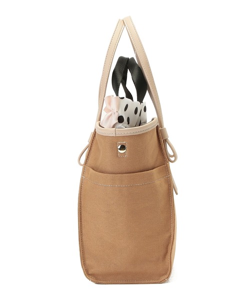 LITTLE ACCESSORIES（リトルアクセサリーズ）の「フリルのバッグイン付き３WAYトートバッグ（トートバッグ・レディース・ホワイト/グレー/ベージュ・フリー）」の8枚目の写真