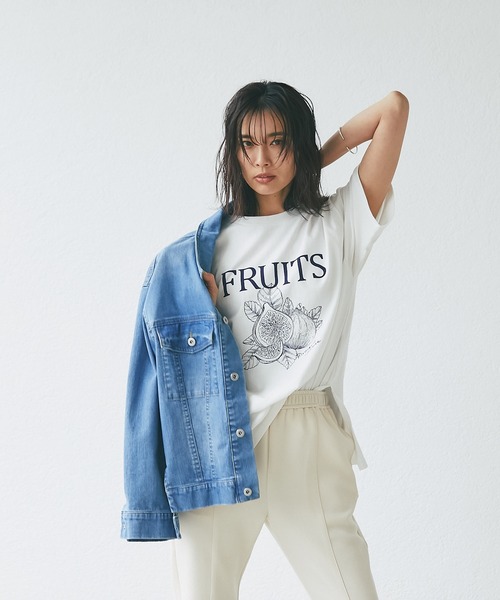 RIVE DROITE（リヴドロワ）の「WEB限定/FRUITS プリントTシャツ（Tシャツ/カットソー・レディース・ホワイト/ネイビー・FREE）」の10枚目の写真
