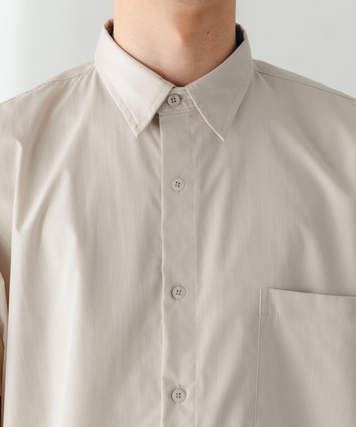 epnok（エプノック）の「ラウンドスリットルーズシャツ（シャツ/ブラウス・メンズ・ブラック/オフホワイト/サックスブルー/ライトグリーン/グレイッシュベージュ・SMALL/MEDIUM/LARGE）」の6枚目の写真