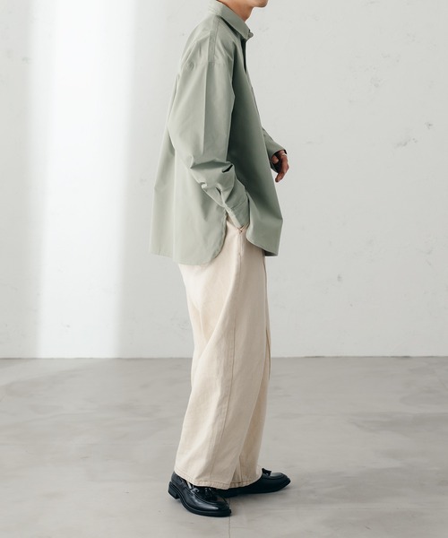 epnok（エプノック）の「ラウンドスリットルーズシャツ（シャツ/ブラウス・メンズ・ブラック/オフホワイト/サックスブルー/ライトグリーン/グレイッシュベージュ・SMALL/MEDIUM/LARGE）」の17枚目の写真