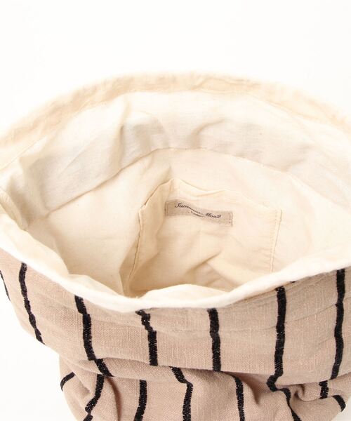 Samansa Mos2（サマンサ モスモス）の「ストライプ底カゴバッグ（かごバッグ・レディース・ブラック/ベージュ・ﾌﾘ-）」の6枚目の写真