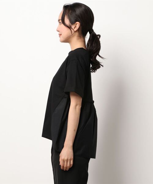 KOBE LETTUCE(コウベレタス)の「バックフリルドッキングTシャツ(Tシャツ/カットソー・レディース・ピンクベージュ/オフホワイト/ブラック・FREE)」の4枚目の写真