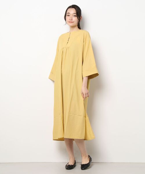 STYLEBLOCK（スタイルブロック）の「リネンタッチキーネックワンピース（ワンピース・レディース・マスタード/ブラウン系その他/ホワイト系その他/ブラック・M）」の4枚目の写真