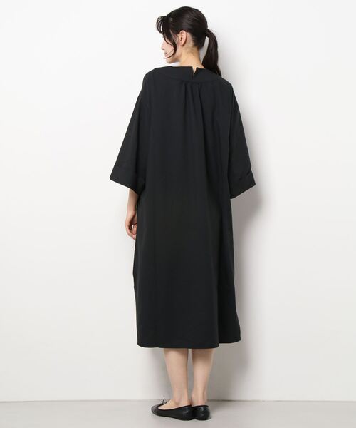 STYLEBLOCK（スタイルブロック）の「リネンタッチキーネックワンピース（ワンピース・レディース・マスタード/ブラウン系その他/ホワイト系その他/ブラック・M）」の10枚目の写真