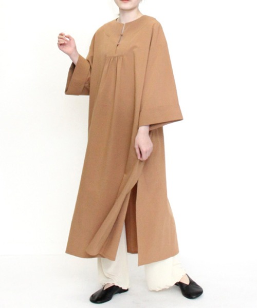 STYLEBLOCK（スタイルブロック）の「リネンタッチキーネックワンピース（ワンピース・レディース・マスタード/ブラウン系その他/ホワイト系その他/ブラック・M）」の3枚目の写真