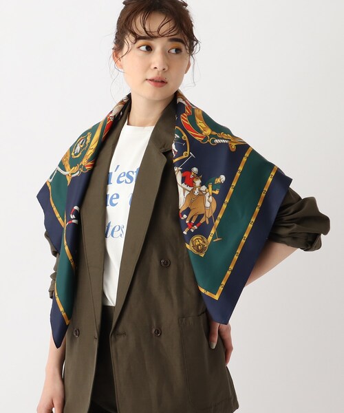 OPAQUE.CLIP（オペークドットクリップ）の「◆ヴィンテージ風ポリエステル大判スカーフ（バンダナ/スカーフ・レディース・ホワイト系5/ベージュ系その他5/ネイビー系2・00）」の6枚目の写真