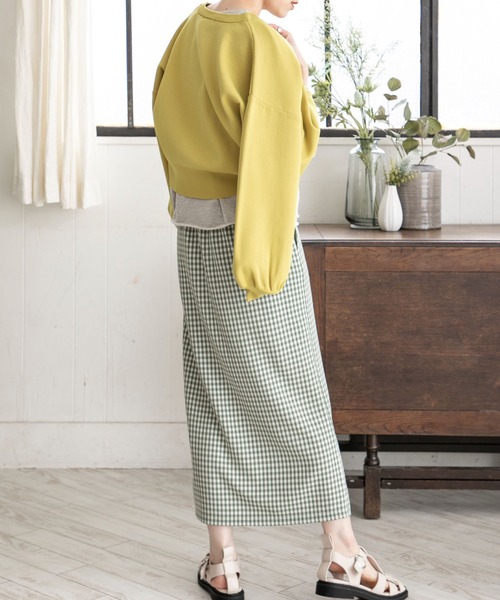 RETRO GIRL(レトロガール)の「カットオフロゴショートトレーナー(Tシャツ/カットソー・レディース・グリーン/オフホワイト/オレンジ/ライトグレー・FREE)」の15枚目の写真