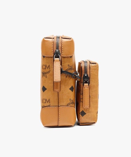 MCM（エムシーエム）の「MCM/エムシーエム/〈ソフト ベルリン〉多機能クロスボディバッグ - ヴィセトス（ショルダーバッグ・レディース・ブラウン/ブラック・FREE）」の4枚目の写真