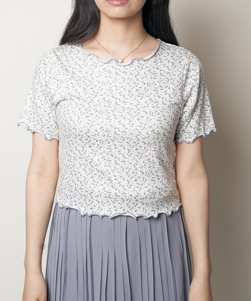 Clice de Paris（クリシェドゥパリス）の「お花のメローTEE（Tシャツ/カットソー・レディース・パープル/ブルー・ONESIZE）」の8枚目の写真