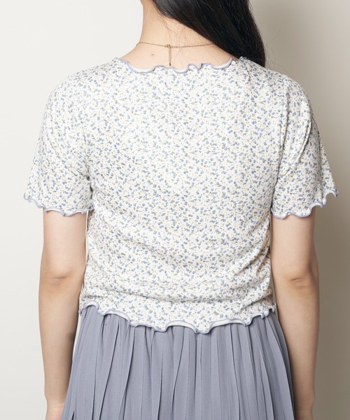 Clice de Paris（クリシェドゥパリス）の「お花のメローTEE（Tシャツ/カットソー・レディース・パープル/ブルー・ONESIZE）」の10枚目の写真