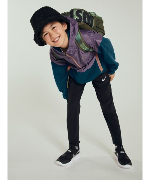 NIKE（ナイキ）の「ナイキ フレックス ランナー 2 ジュニア ロード ランニングシューズ / Nike Flex Runner 2 Big Kids' Road Running Shoes＜22.5-25cm 展開＞（スニーカー・キッズ・ブラック/ダークネイビー/ホワイト/グレー・22.5/23/23.5/24.5/24/25）」の13枚目の写真