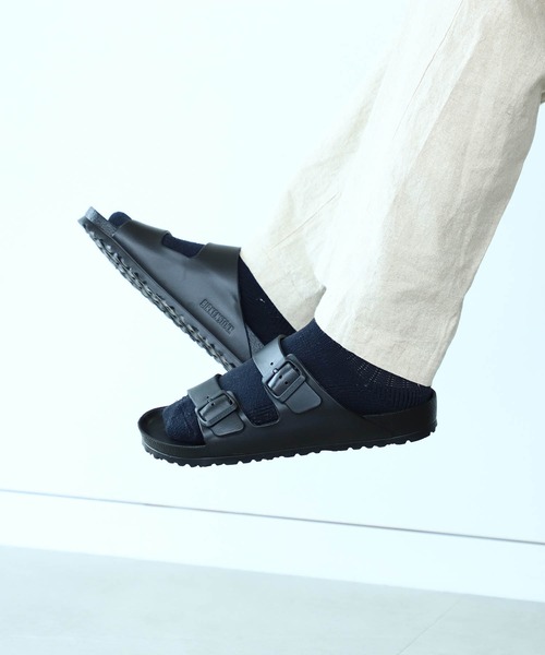 BIRKENSTOCK(ビルケンシュトック)の「BIRKENSTOCK / Arizona EVA(サンダル・メンズ・ブラック/オリーブ・40/39/41/42/43)」の14枚目の写真