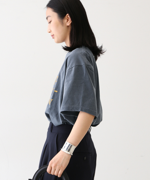 journal standard L'essage（ジャーナルスタンダードレサージュ）の「ピグメントプリントTシャツ（Tシャツ/カットソー・レディース・ホワイト/ネイビー/ピンク・FREE）」の9枚目の写真