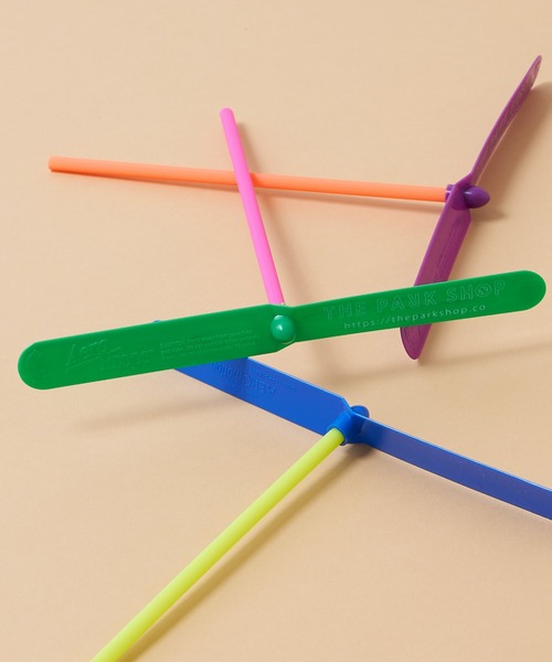 THE PARK SHOP（ザパークショップ）の「【Aero Props×THE PARK SHOP】Aero Props（おもちゃ・キッズ・パープル/ブルー/グリーン・ONE SIZE）」の2枚目の写真