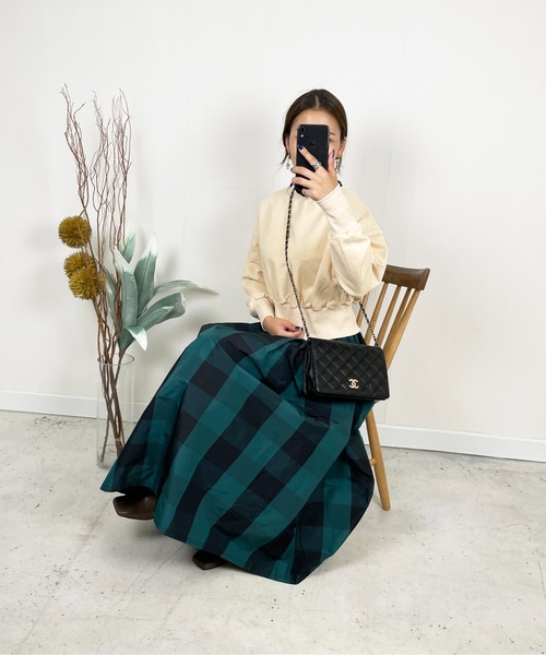 StyleSea（スタイルシー）の「チェックロングギャザーフレアスカート（スカート・レディース・レッド/レッド系その他/オレンジ系/イエロー/イエロー系その他/ブルー/ネイビー/ブルー系その他/ピンク/ベージュ/ブラウン系その他/ベージュ系その他2/ブラウン系その他2/パープル系その他2/イエロー系その他2/レッド系その他2/ネイビー系/オレンジ系その他/ブルー系その他2/ブルー系その他3/ボルドー/パープル系その他/ピンク系その他/オレンジ系その他2/ブラック×グリーン/ワインレッド/ホワイト×ブルー/カーキオリーブ/グリーン系その他/ブラック系その他/グリーン系その他2/ブルー系その他4/グリーン系その他3/ベージュ系その他3・FREE）」の13枚目の写真