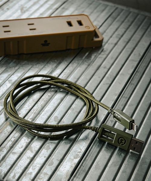 GORDON MILLER(ゴードンミラー)の「GORDON MILLER(ゴードンミラー)USBケーブル Lightning GM117 GM118 GM119(生活家電・メンズ・ブラック/タン/オリーブドラブ・ONE SIZE)」の1枚目の写真