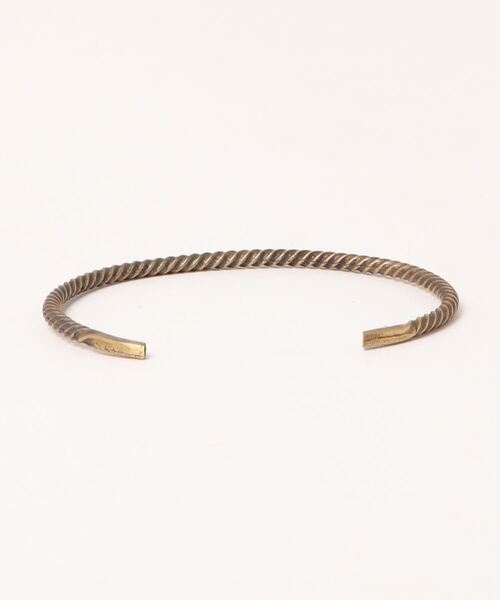 THEFT(セフト)の「THEFT セフト / TWIST BANGLE ツイストバングル ブレスレット / TBG-22-05(バングル/リストバンド・メンズ・ゴールド・FREE)」の3枚目の写真