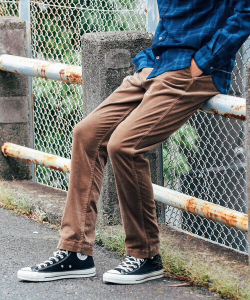 BEAMS(ビームス)の「BEAMS / ストレッチ テーパード コーデュロイパンツ(その他パンツ・メンズ・ブラック/チャコールグレー/ベージュ/オリーブ・S/M/L/XL)」の6枚目の写真