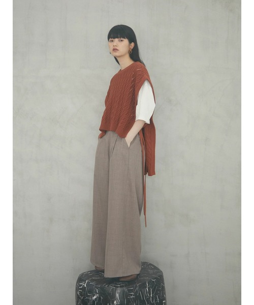 armonia(アルモニーア)の「armonia.柄ニットベスト(ベスト・レディース・ネイビー/バーガンディー/ベージュ・FREE)」の11枚目の写真